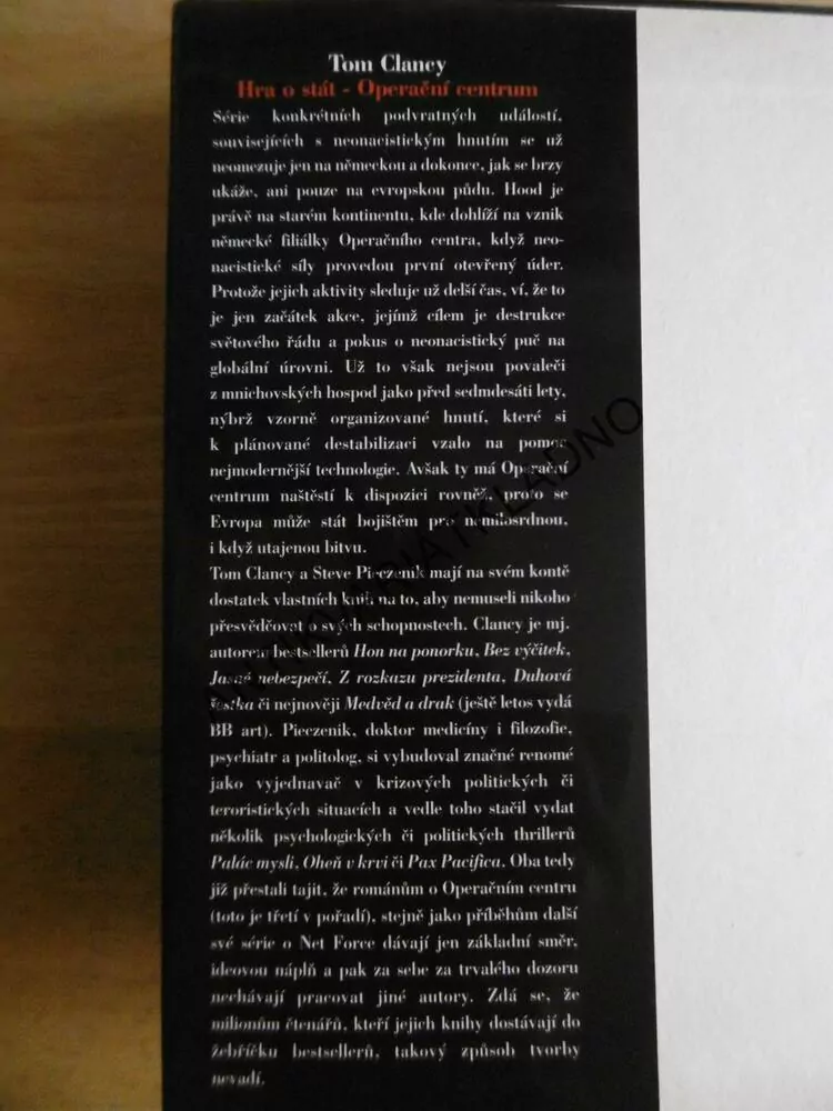 HRA O STÁT, TOM CLANCY, OPERAČNÍ CENTRUM