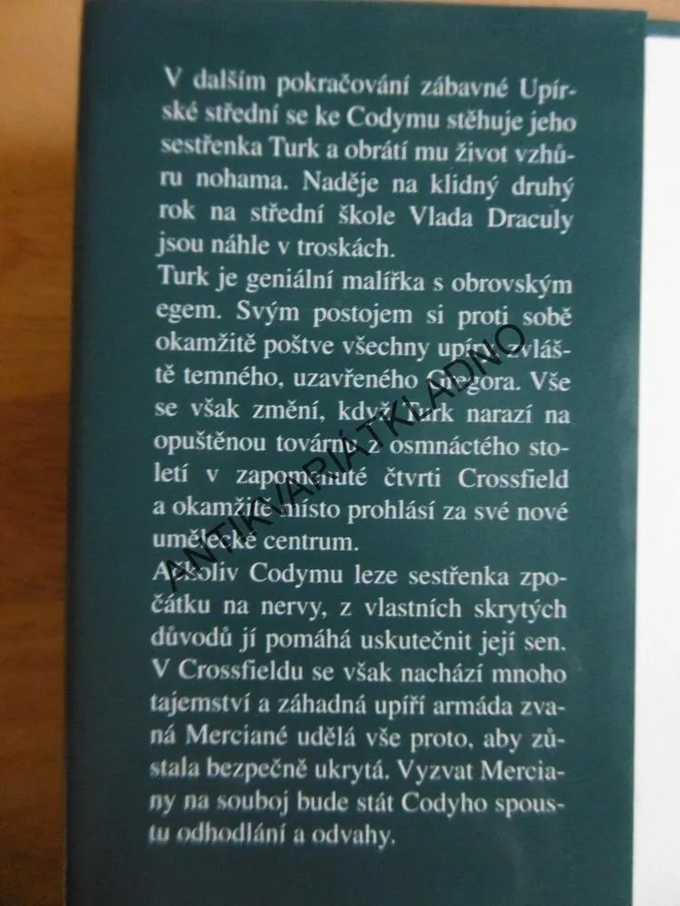 UPÍRSKÁ STŘEDNÍ, DRUHÁK, DOUGLAS REES, **an