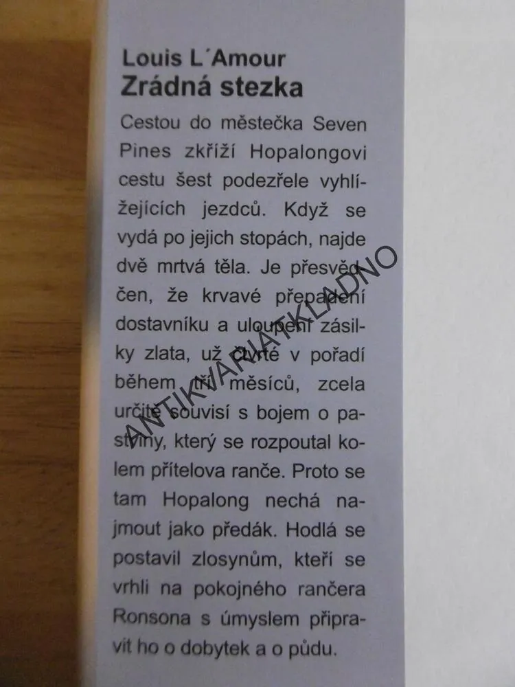 ZRÁDNÁ STEZKA, LOUIS L´AMOUR,