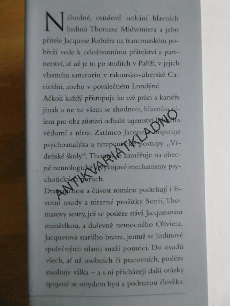 PO STOPÁCH ČLOVĚKA, SEBASTIAN FAULKS, **an