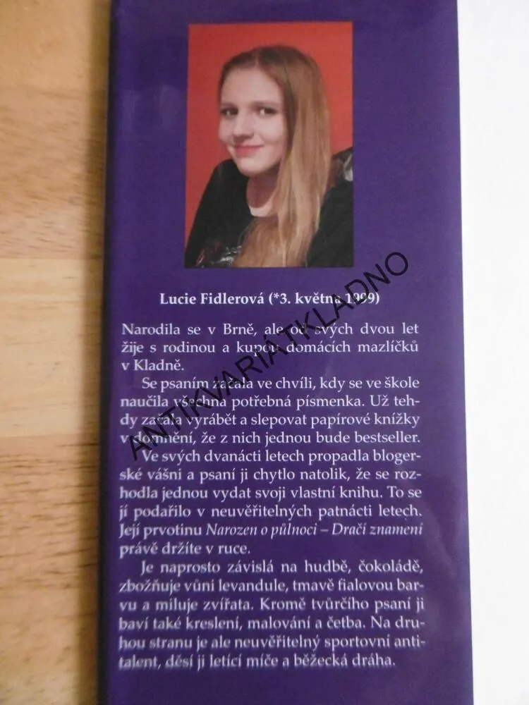 NAROZEN O PŮLNOCI, DRAČÍ ZNAMENÍ, LUCIE FIDLEROVÁ, **an