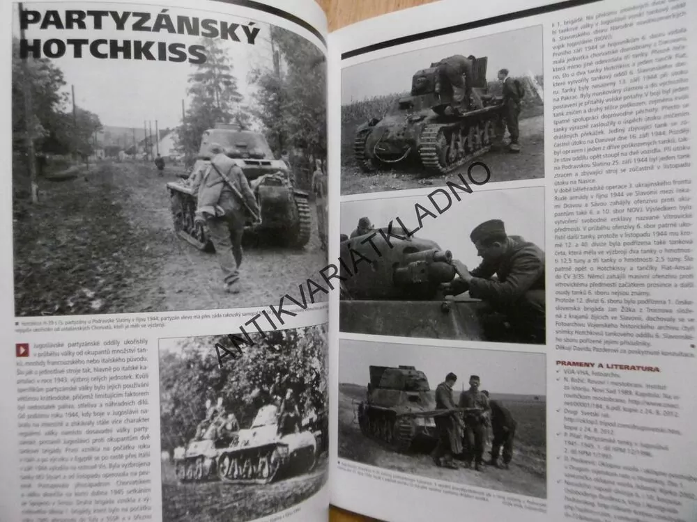 ČASOPIS MODELÁŘ 10/2012, 
