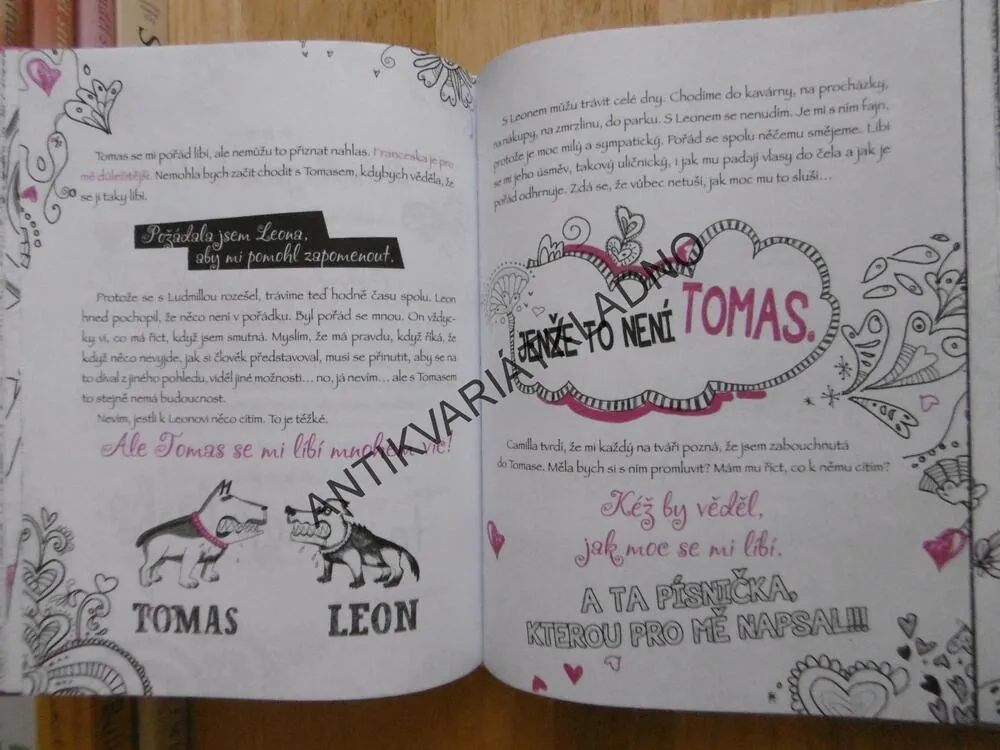 VIOLETTA, TAJNÝ DENÍK VIOLETTY, DISNEY, **an