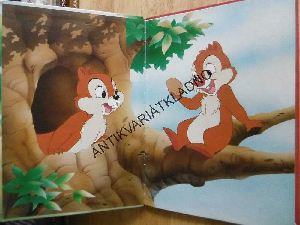 CHIP A DALE A SMUTNÝ SKUNK, WALT DISNEY 