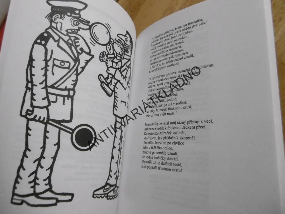 KDYŽ SE SMĚJÍ PARAGRAFY, IVO JAHELKA, NEPRAKTA, **an