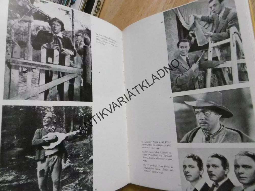 HRDINOVÉ FILMOVÉ VESELOHRY, ROZPRÁVKY S HERCI, NAD ČESKOU FILM.VESELOHROU A NAD 133 FOTOGRAFIEMI