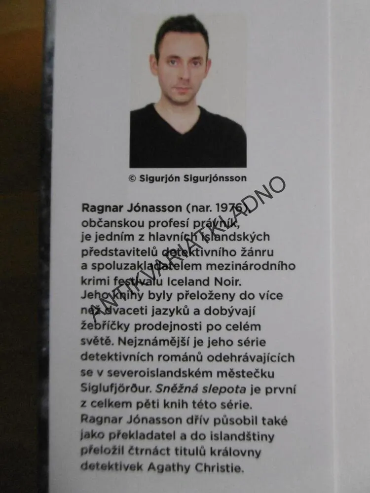 SNĚŽNÁ SLEPOTA, RAGNAR JÓNASSON, **an