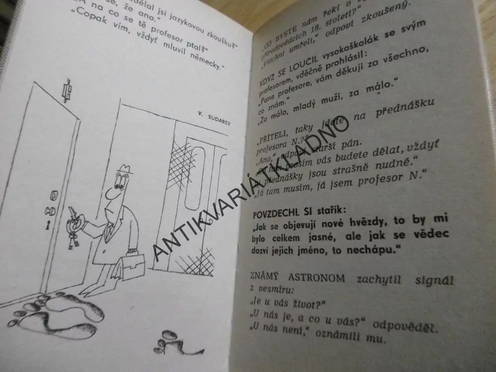 ANEKDOTY 16. S KROKODÝLEM, **an