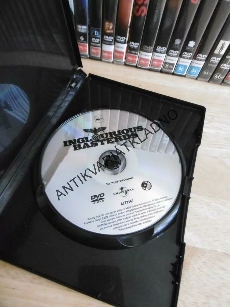 INGLOURIOUS BASTERDS, BRAD PITT, DVD FILM, BEZ DABINGU BEZ ČESKÝCH TITULKŮ