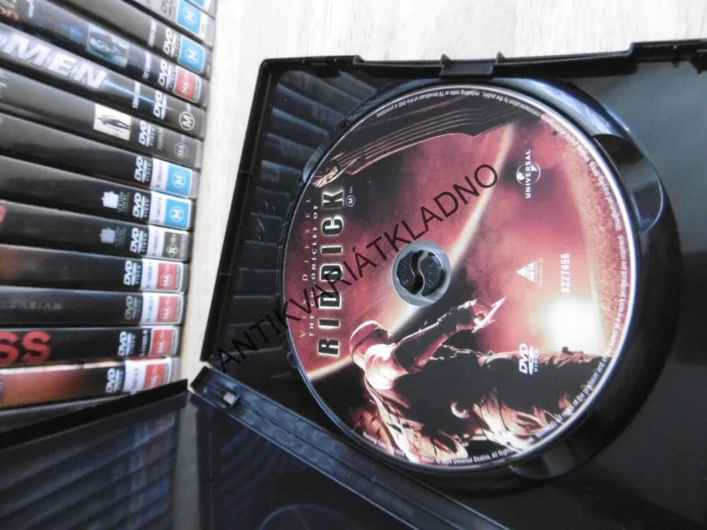 RIDDICK, VIN DIESEL, DVD FILM BEZ DABINGU BEZ ČESKÝCH TITULKŮ