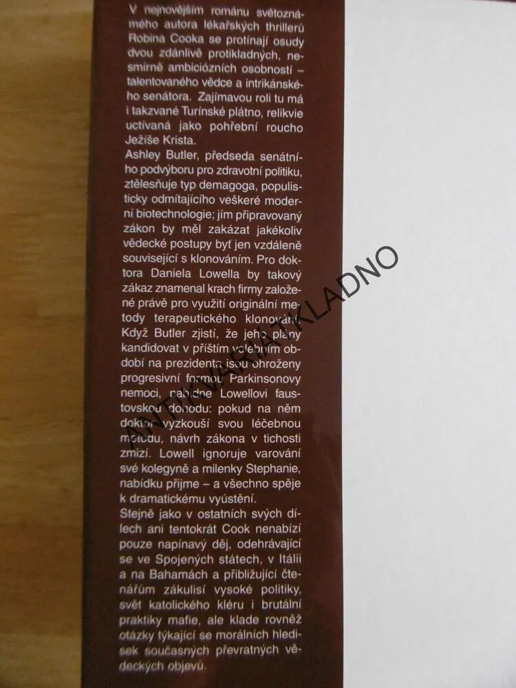 ZÁCHVAT, ROBIN COOK, **an