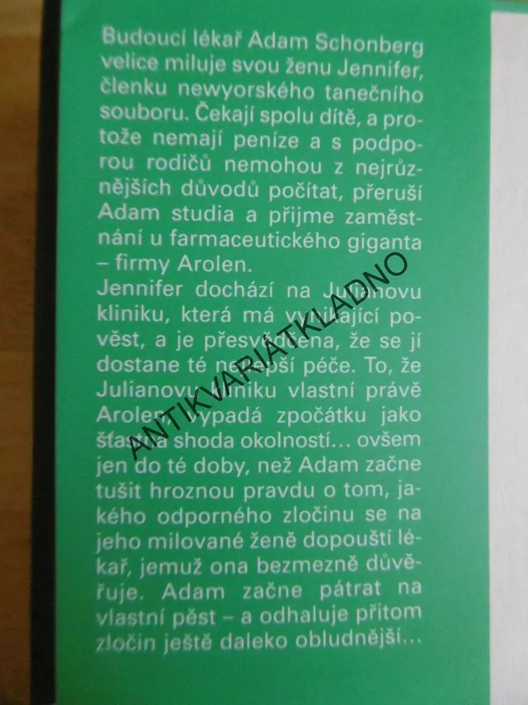 DEFORMACE, ROBIN COOK, **an