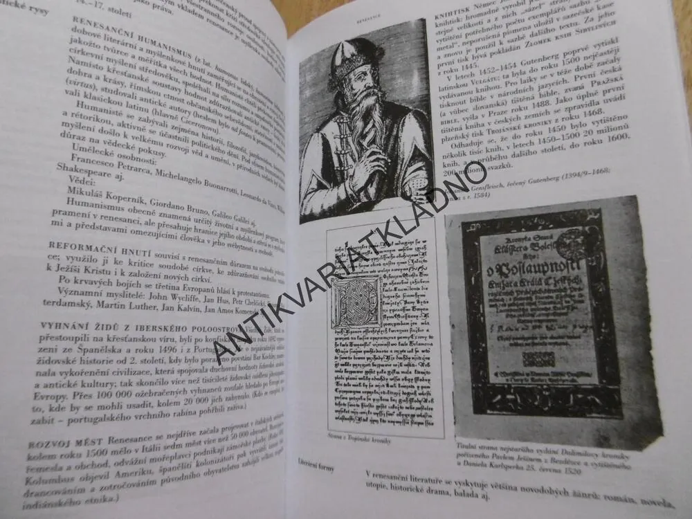 KOUZELNÉ ZRCADLO LITERATURY, JAROSLAV BLAŽKE, 1.,