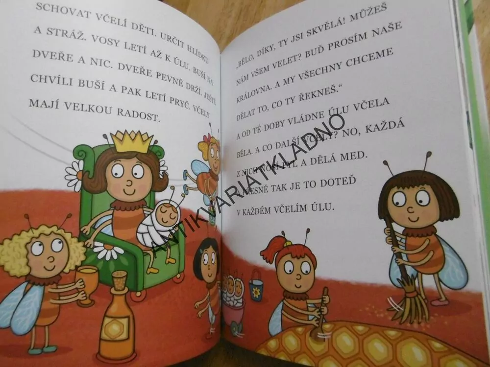 CO SE ŠEPTÁ V TRÁVĚ, EVA HORÁKOVÁ, HEGEROVÁ, **an
