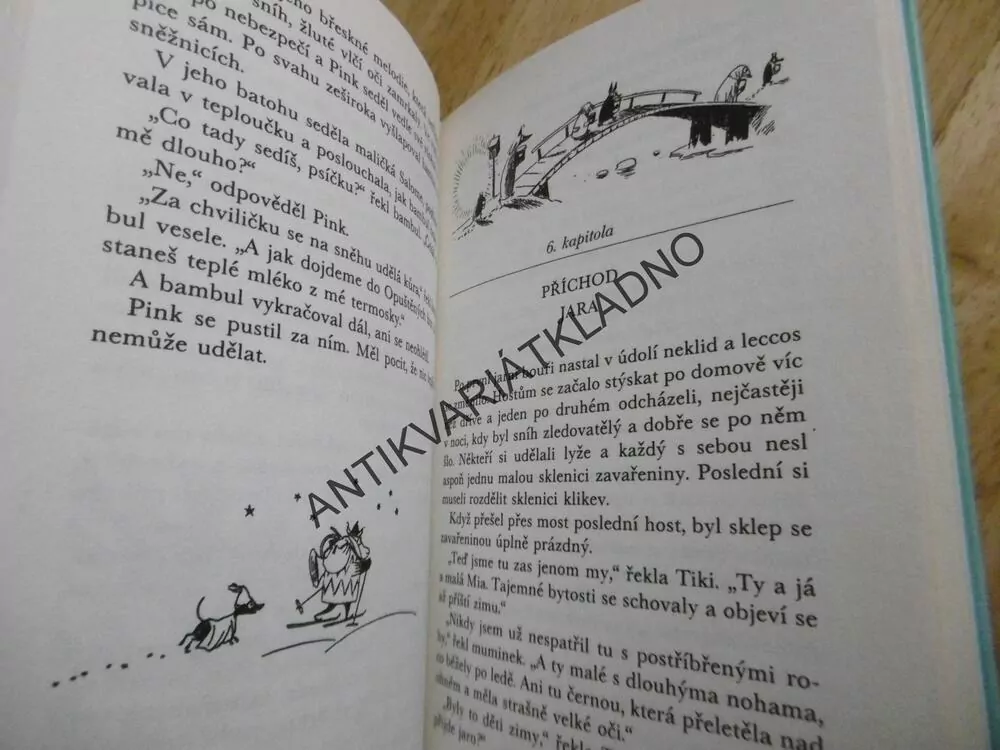 ČAROVNÁ ZIMA, PŘÍBĚHY O SKŘÍTCÍCH MUMINECH, MUMÍNCI, TOVE JANSSONOVÁ,
