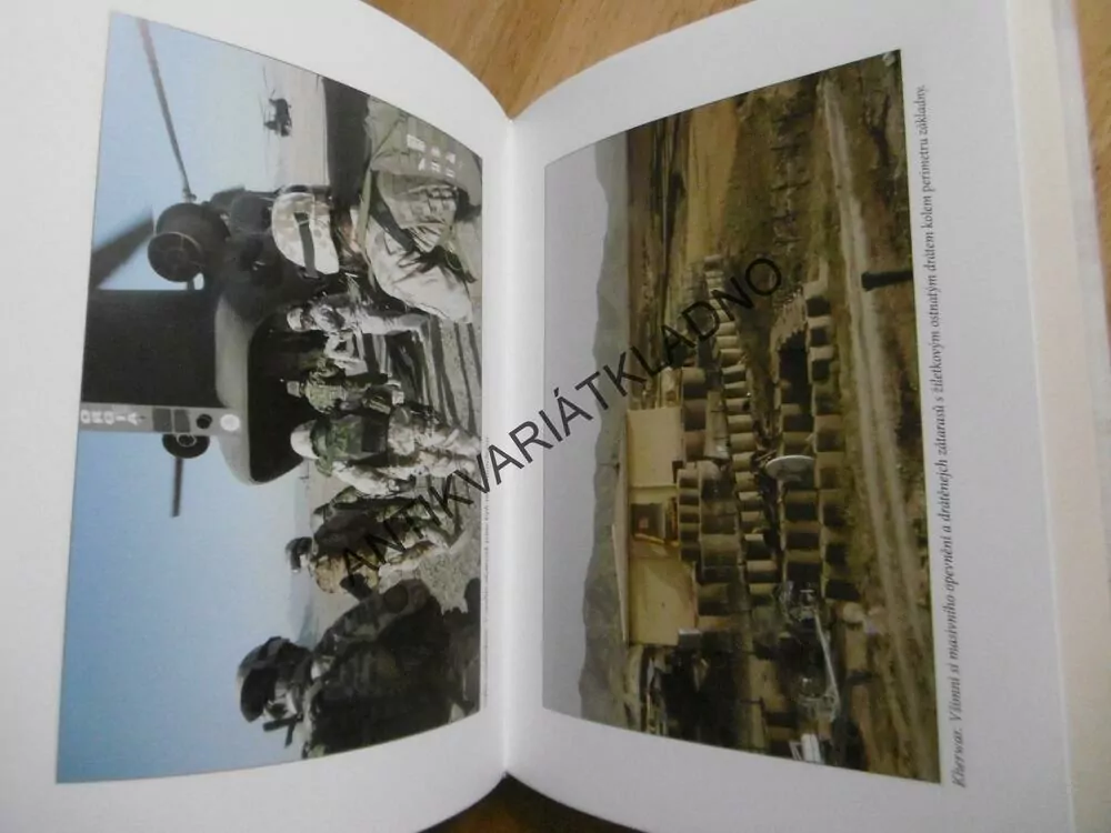 DO TEMNOTY, PAVEL STEHLÍK, ZPOVĚĎ VOJÁKA V AFGHÁNISTÁNU, **an