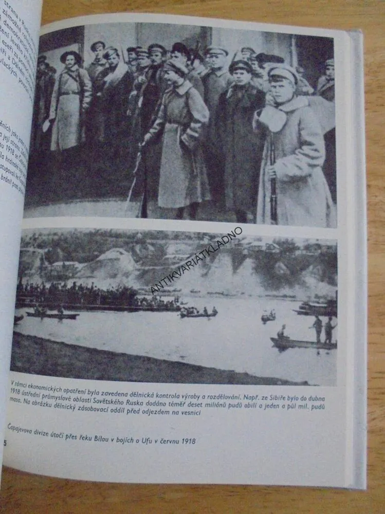 NA ROZCESTÍ DĚJIN, STANISLAV ŠUSTA,