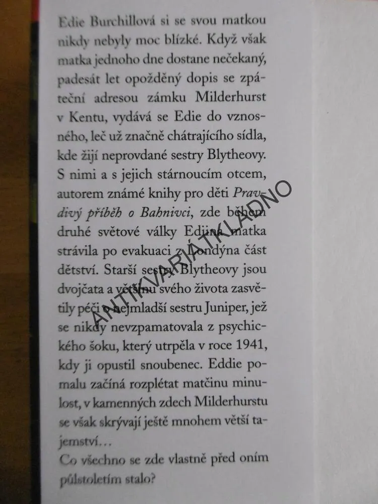 ŠEPOT VZDÁLENÝCH CHVIL, KATE MORTONOVÁ, **an