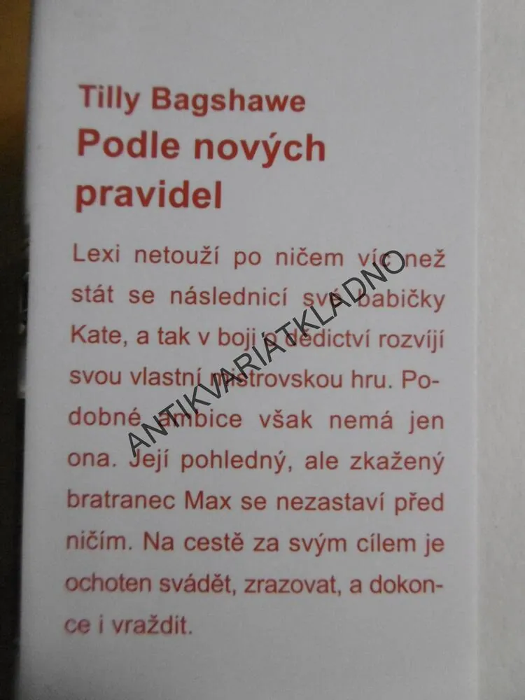 PODLE NOVÝCH PRAVIDEL, TILLY BAGSHAWE, **an