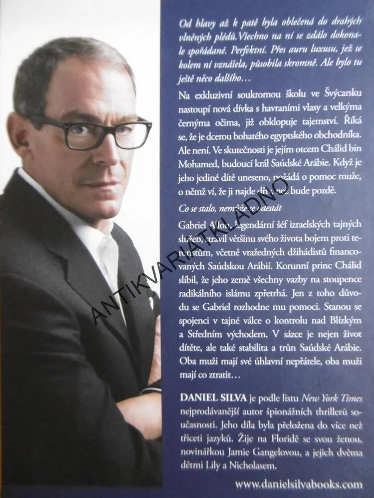 NOVÁ DÍVKA, DANIEL SILVA, **an
