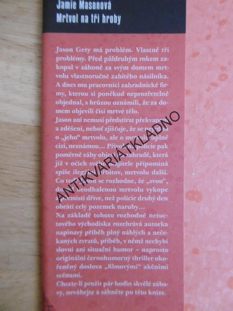 MRTVOL NA TŘI HROBY, JAMIE MASONOVÁ, **an