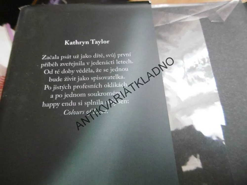 BARVY LÁSKY, OBNAŽENÁ, KATHRYN TAYLOR,  **an