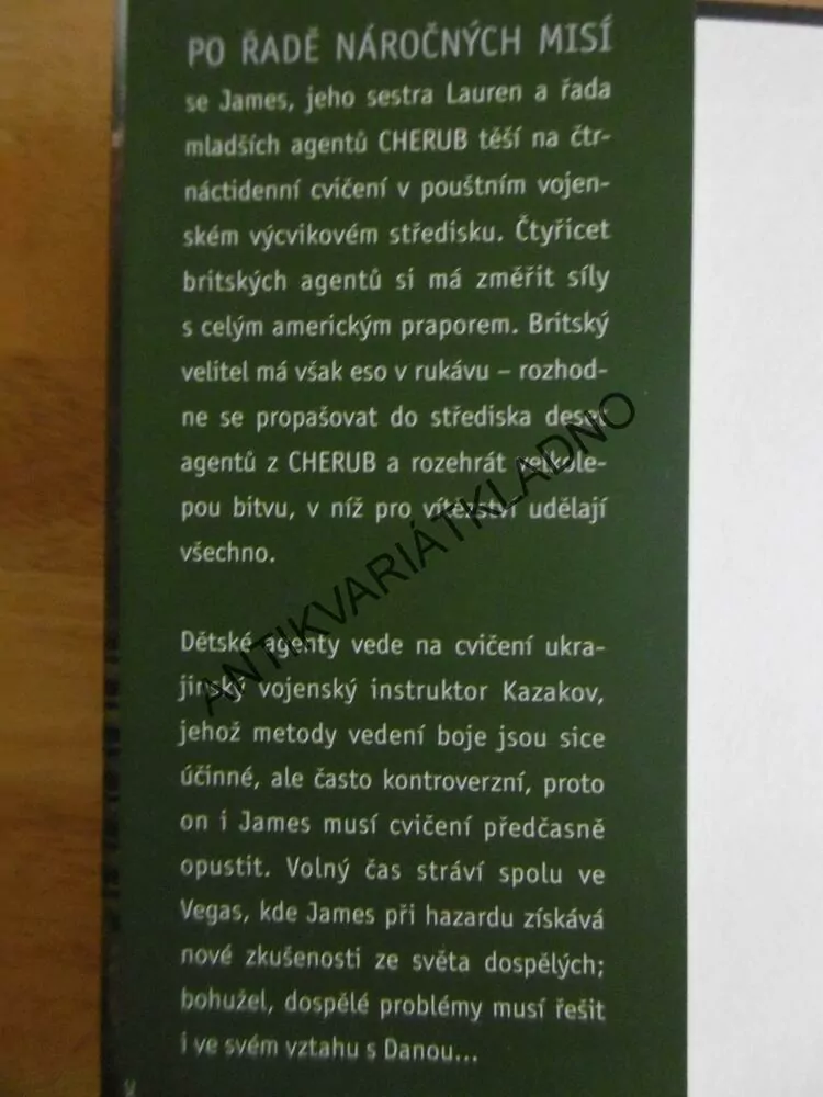 GENERÁL, ROBERT MUCHANORE, **an