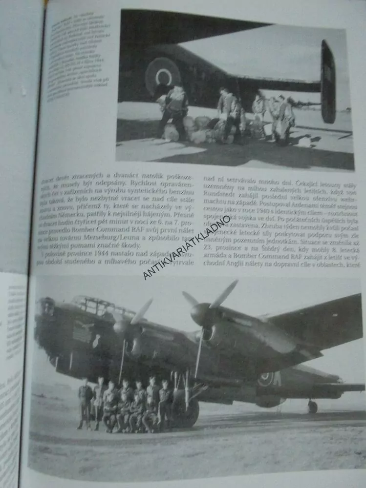 BOMBARDOVÁNÍ ŘÍŠE, VÁLKA, LETECTVÍ