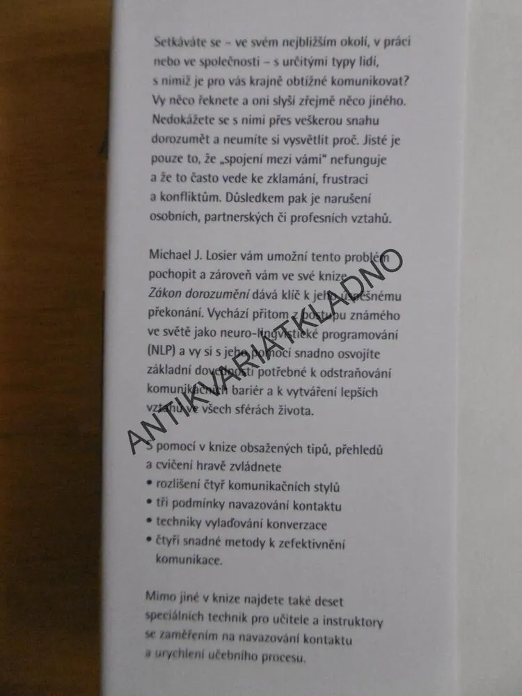 ZÁKON DOROZUMĚNÍ, MICHAEL J. LOSIER, **an