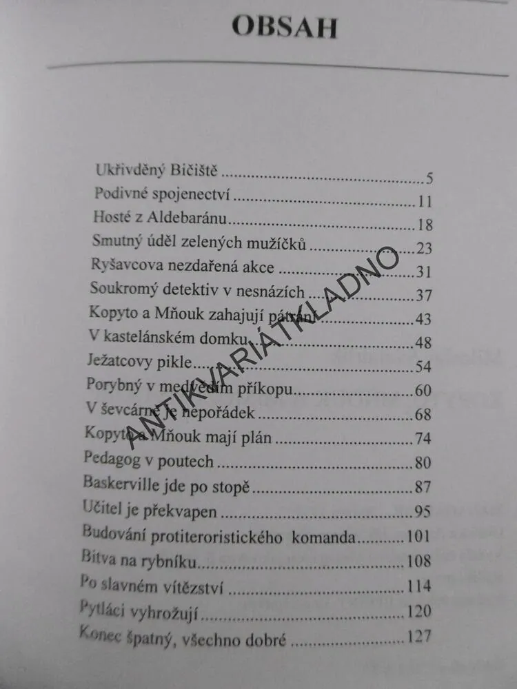 KOPYTO A MŇOUK A MIMOZEMŠŤANI, ŠVANDRLÍK, NEPRAKTA, **an