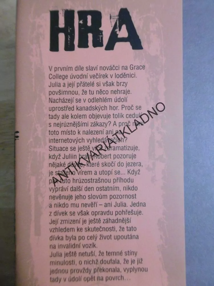 HRA, ÚDOLÍ, SEZONA 1., KRYSTYNA KUHN, **an