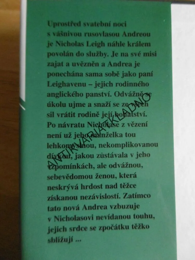 PŘEDIVO SNŮ, VICTORIA MALVEYOVÁ, **an
