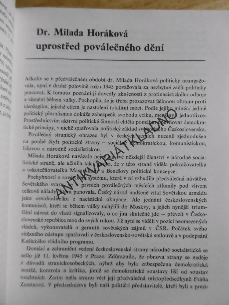 Z LETOPISŮ TŘETÍHO ODBOJE, ZORA DVOŘÁKOVÁ, **an