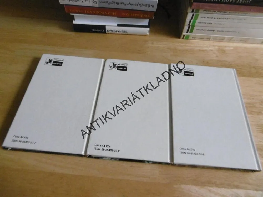 ZÁKON ZÁPADU, 1-3, WARREN P. GRATIAS, **an