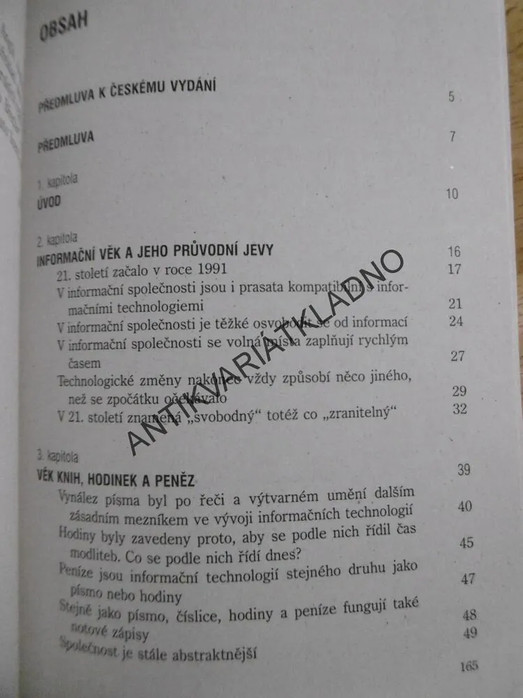 TYRANIE OKAMŽIKU, THOMAS HYLLAND ERIKSEN, 2001