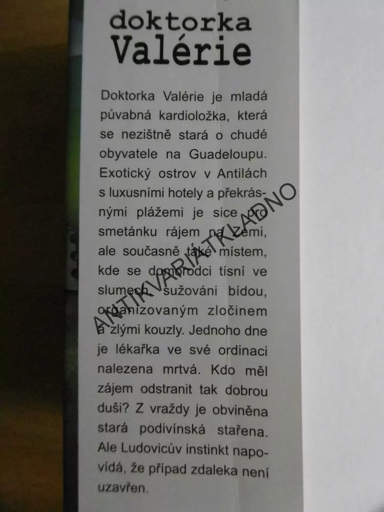 DOKTORKA VALÉRIE, GILBERT SCHLOGEL, **an