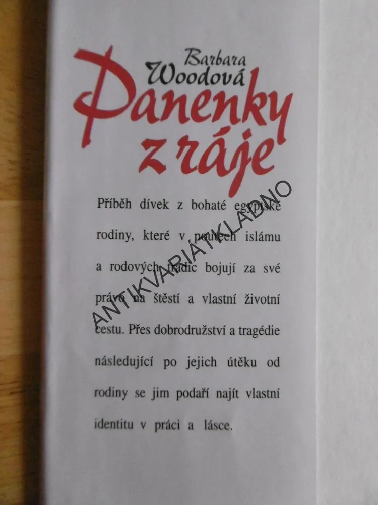 PANENKY Z RÁJE, BARBARA WOODOVÁ, **an