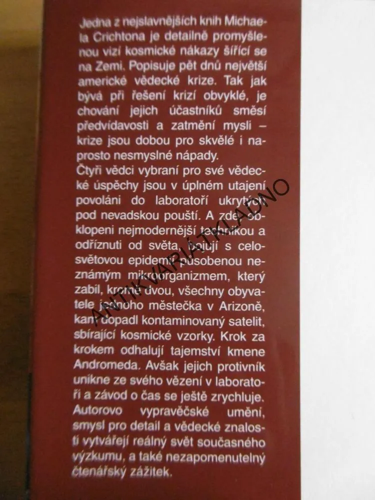 KMEN ANDROMEDA, MICHAEL CRICHTON, **an