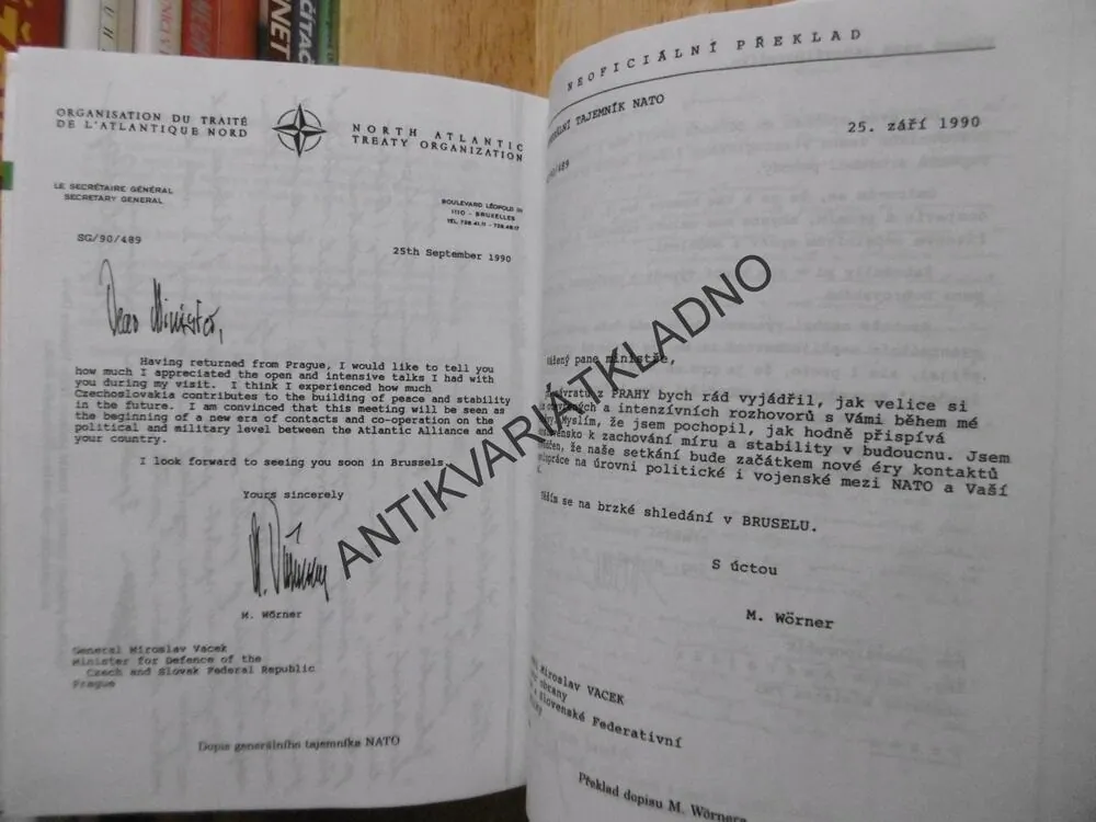 NA ROVINU, MIROSLAV VACEK, ARMÁDNÍ GENERÁL V ZÁLOZE, **an