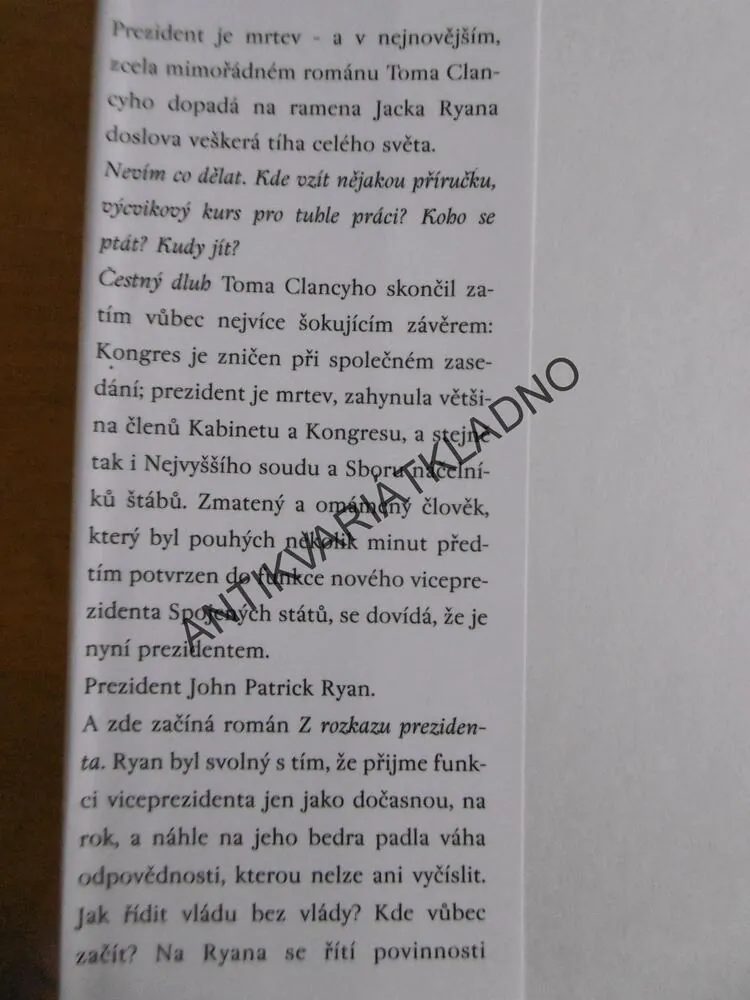 Z ROZKAZU PREZIDENTA, TOM CLANCY, **an