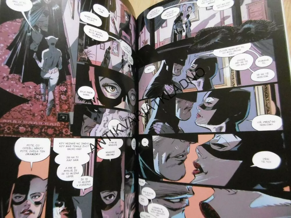 BATMAN, OPERACE ZÁSNUBY, KOMIKS DC COMICS 5., **an