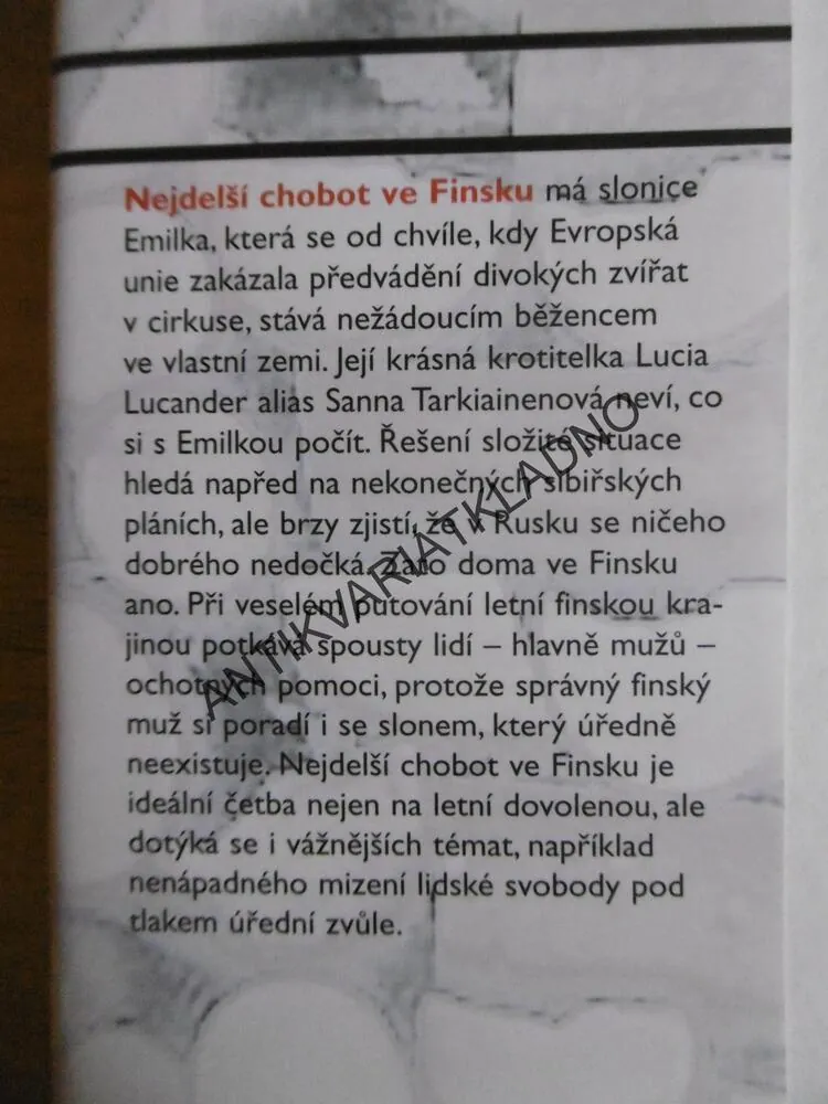 NEJDELŠÍ CHOBOT VE FINSKU, ARTO PAASILINNA, **an