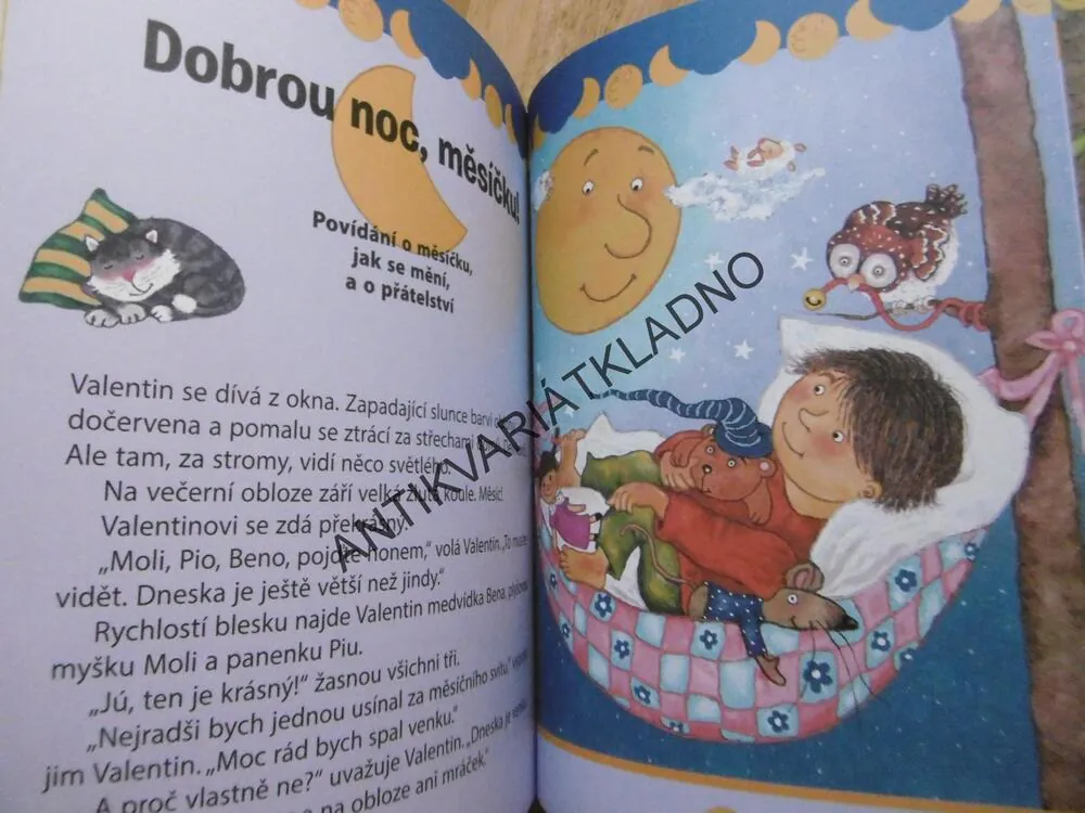 PŘÍBĚHY PŘED SPANÍM S VELKÝMI PÍSMENY, **an