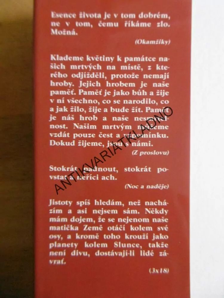 ESENCE, ARNOŠT LUSTIG, **an