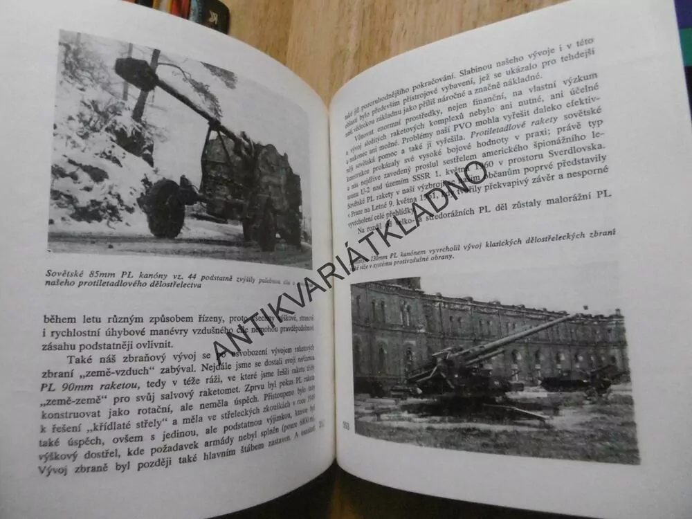 ČESKOSLOVENSKÉ DĚLOSTŘELECKÉ ZBRANĚ, VLADIMÍR KARLICKÝ, **an