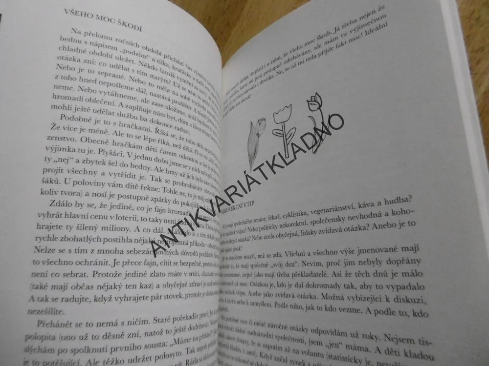 NEPOSEDNÉ FEJETONY, TEREZA CIMBURKOVÁ - VĚNOVÁNÍ A AUTOGRAM AUTORKY, **an