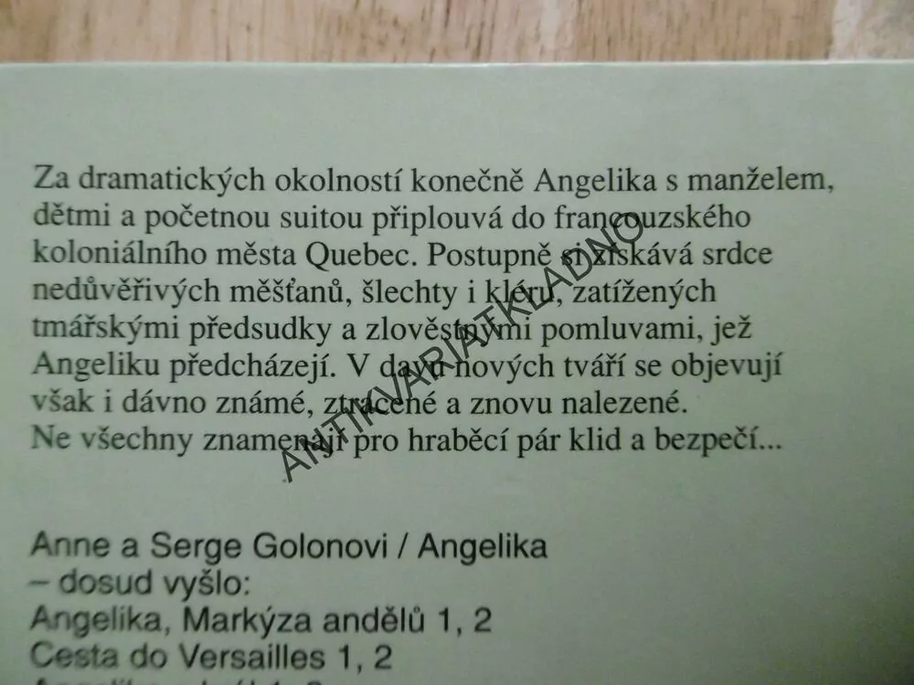 ANGELIKA V QUEBEKU,1., ANNE A SERGE GOLON