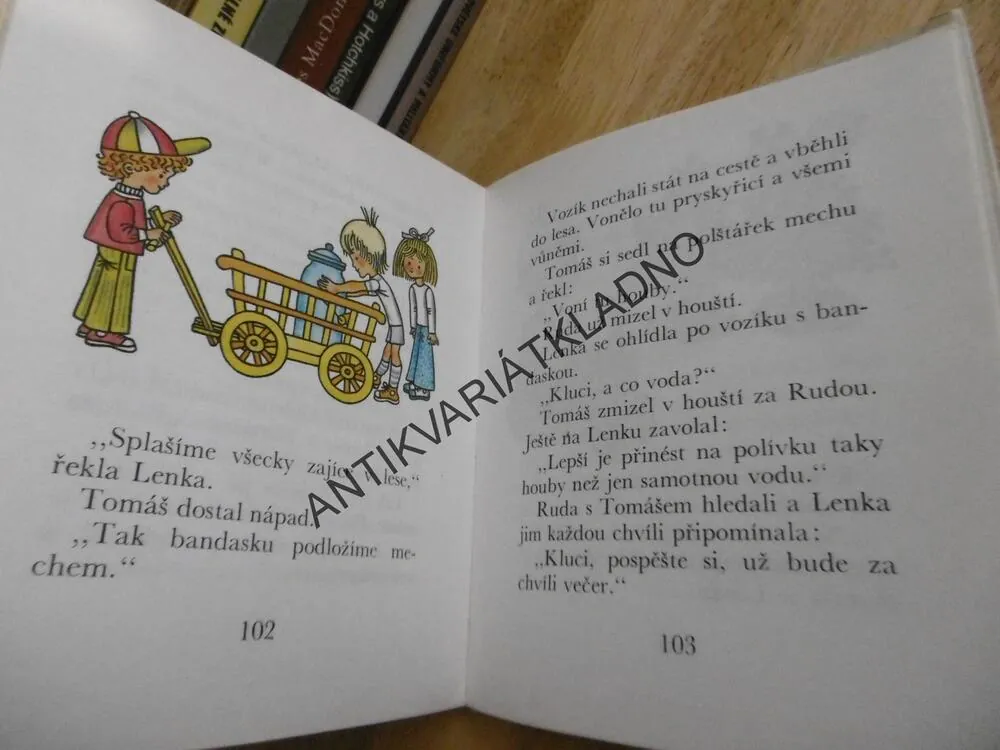 LENKA A DVA KLUCI, VÁCLAV ČTVRTEK, HELENA ZMATLÍKOVÁ, **an