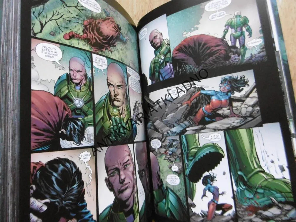VĚČNÉ ZLO, LIGA SPRAVEDLNOSTI, KOMIKS DC COMICS,**an