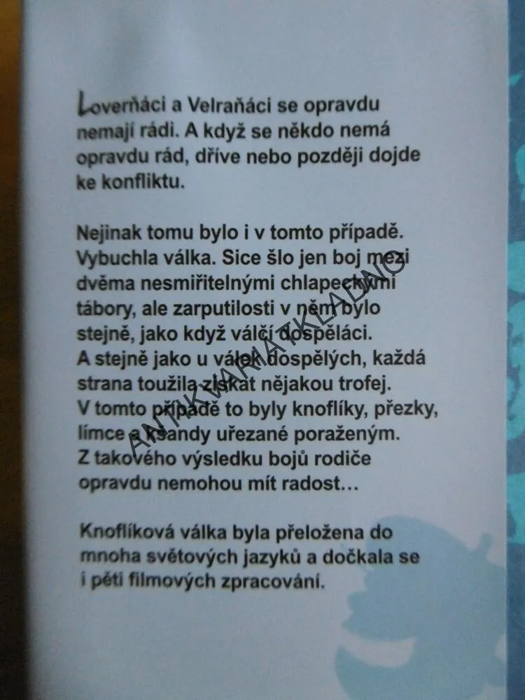 KNOFLÍKOVÁ VÁLKA, LOUIS PERGAUD, **an